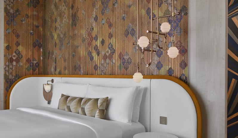 middle-east-holidays-dubai-w-dubai-mina-seyahi-spectacular-wow-suite