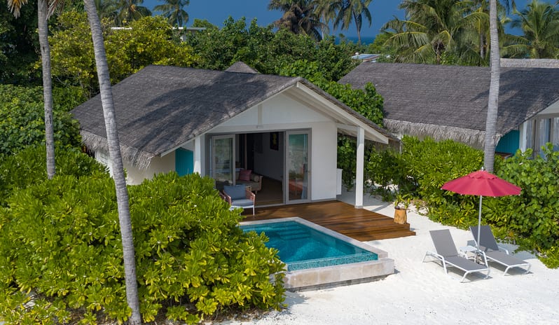 indian-ocean-holidays-maldives-cora-cora-maldives-beach-pool-villa
