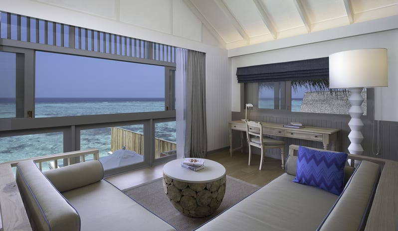 indian-ocean-holidays-maldives-cora-cora-maldives-lagoon-duplex-lagoon-pool- villa