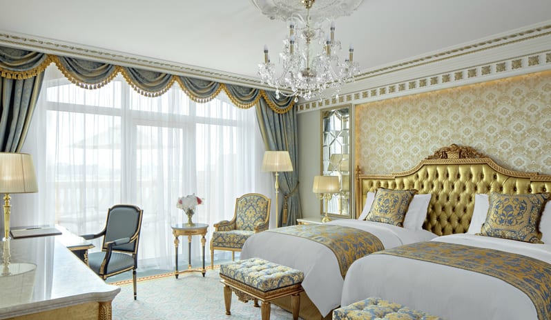 middle-east-holidays-dubai-raffles-the-palm-dubai-premier- palm