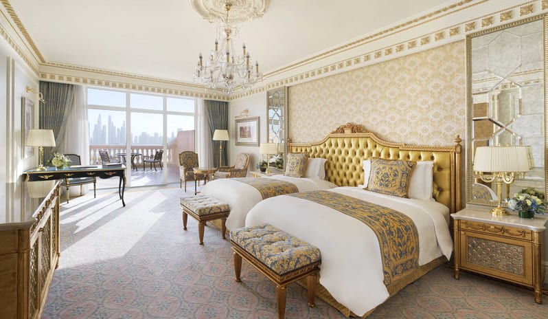 middle-east-holidays-dubai-raffles-the-palm-dubai-raffles- club-palm