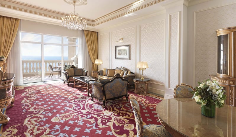 middle-east-holidays-dubai-raffles-the-palm-dubai-premier- suite-one-bedroom-palm