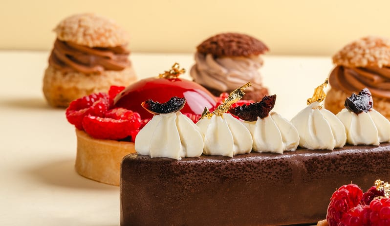 middle-east-holidays-dubai-raffles-the-palm-dubai-blüthner- hall