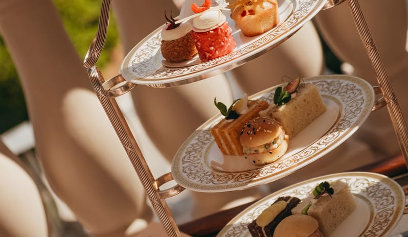 middle-east-holidays-dubai-raffles-the-palm-dubai-blüthner- hall