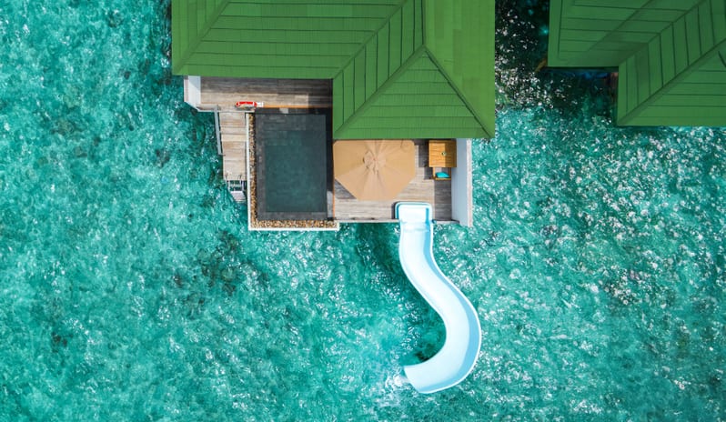 indian-ocean-holidays-maldives-siyam-world-maldives-ocean- villa-with-pool-and-slide