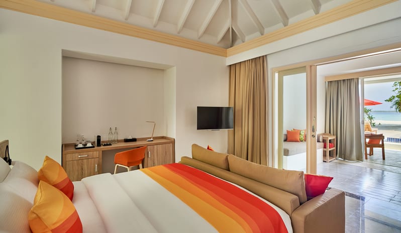 indian-ocean-holidays-maldives-siyam-world-maldives-beach- suite-with-pool