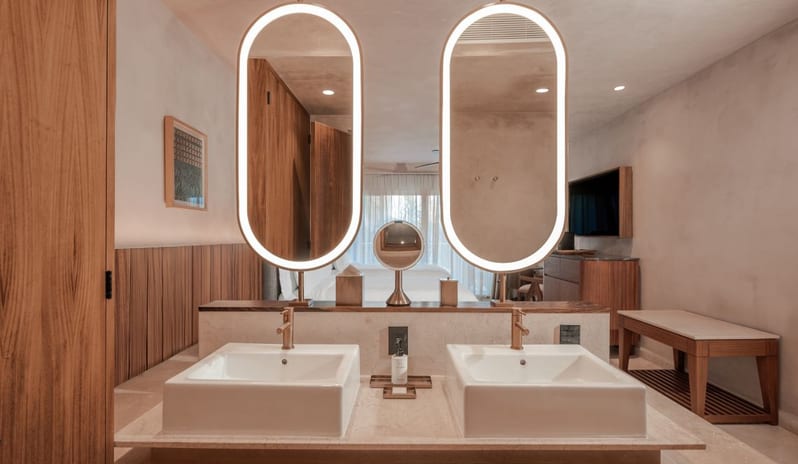 caribbean-holidays-cancun-riviera-maya-almare-a-luxury-collection-resort-isla-mujeres-deluxe-2- double-beds-partial-ocean-view