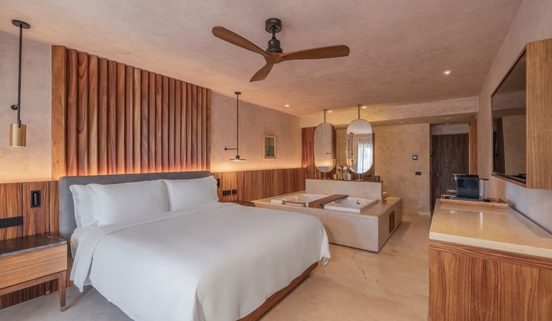 caribbean-holidays-cancun-riviera-maya-almare-a-luxury-collection-resort-isla-mujeres-deluxe-2- double-beds-partial-ocean-view