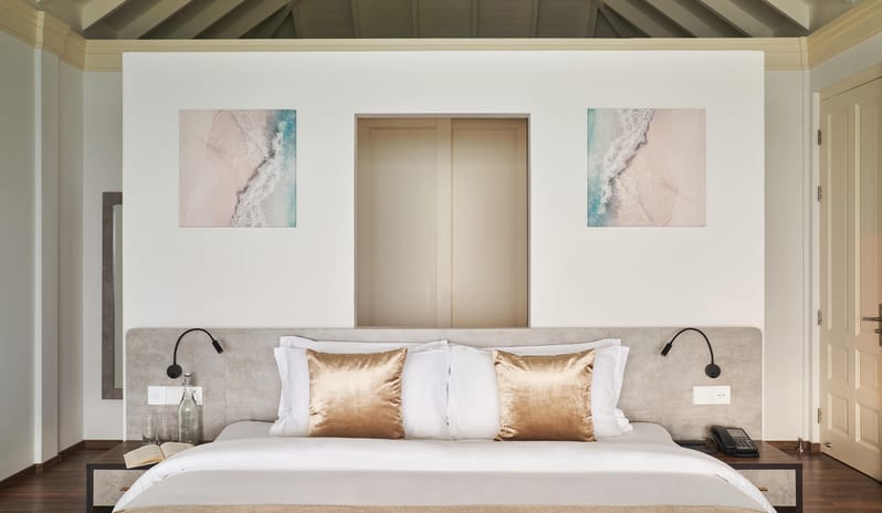 indian-ocean-holidays-maldives-siyam-world-maldives-four- bedroom-beach-residence-bedroom