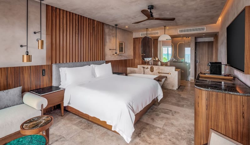 indian-ocean-holidays-maldives-siyam-world-maldives-deluxe-1-king-bed-ocean-front-view