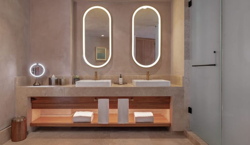 indian-ocean-holidays-maldives-siyam-world-maldives-junior- suite-1-king-bed-ocean-front