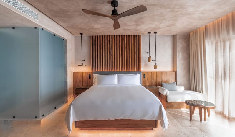 indian-ocean-holidays-maldives-siyam-world-maldives-junior- suite-1-king-bed
