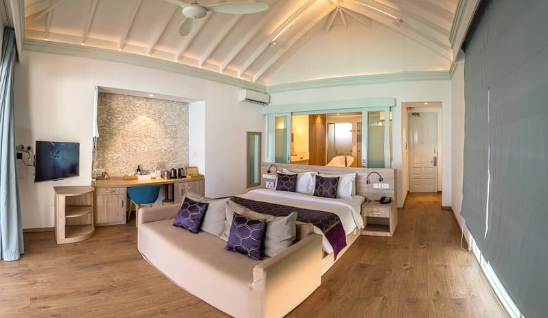 indian-ocean-holidays-maldives-siyam-world-maldives-two -bedroom-lagoon-villa-with-pool-and-slide