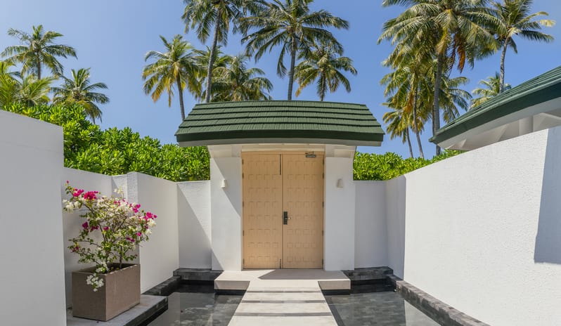 indian-ocean-holidays-maldives-siyam-world-maldives-two- bedroom-beach-residence-with-pool