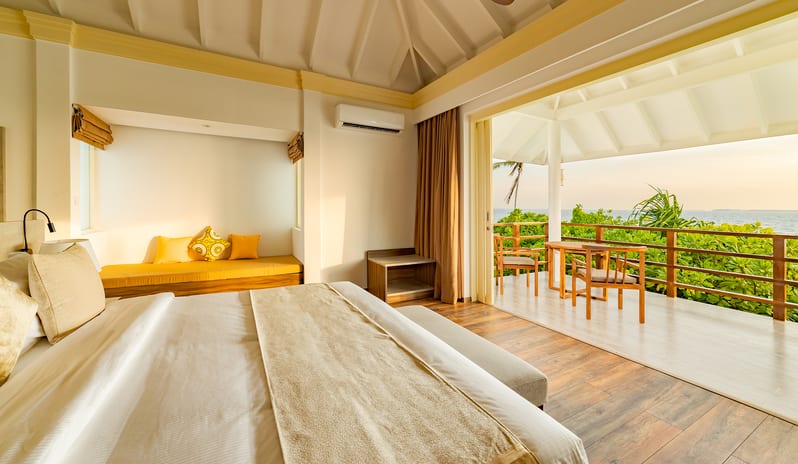 indian-ocean-holidays-maldives-siyam-world-maldives-two- storey-pool-beach-residence