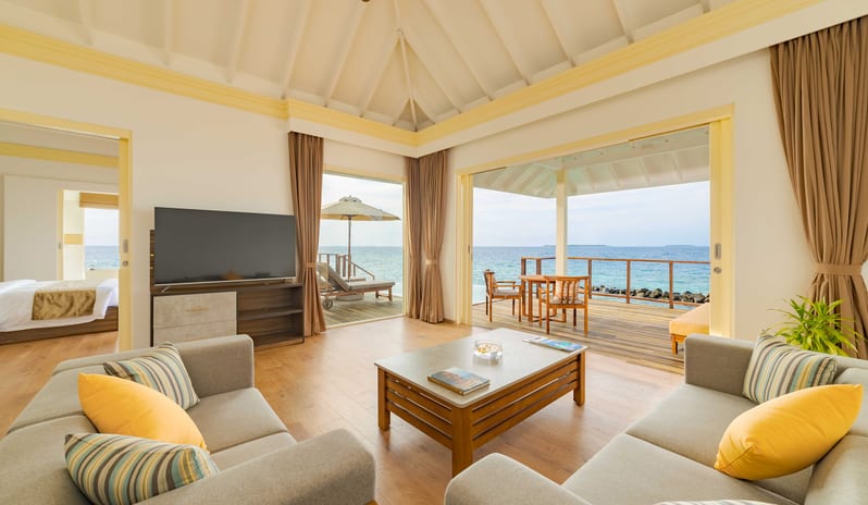 water-pavilion-living-room