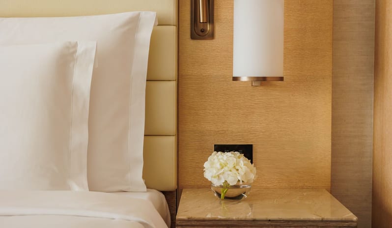 middle-east-holidays-oman-jumeirah-muscat-bay-resort-balcony-deluxe-room