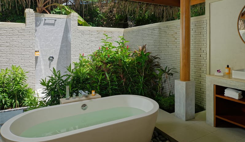 indian-ocean-holidays-maldives-baros-hotel-deluxe-villa