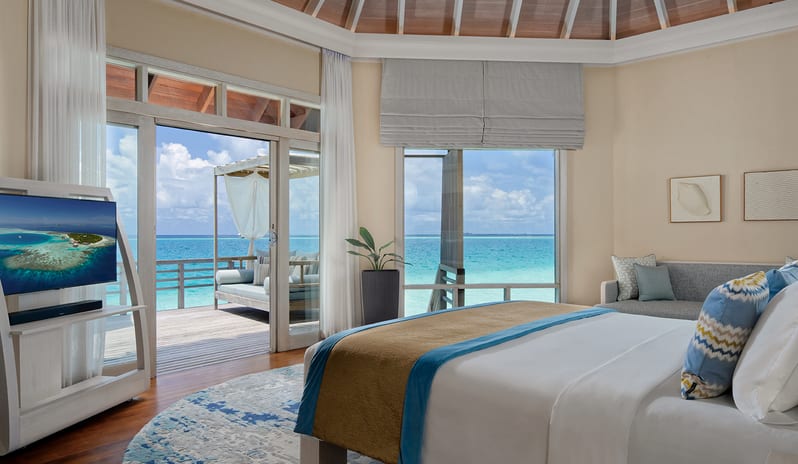 indian-ocean-holidays-maldives-baros-hotel-water-villa