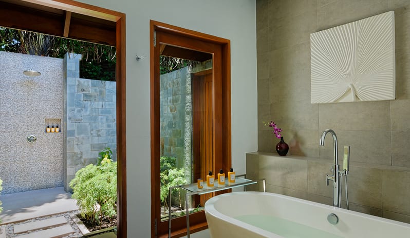 indian-ocean-holidays-maldives-baros-hotel-baros-suite