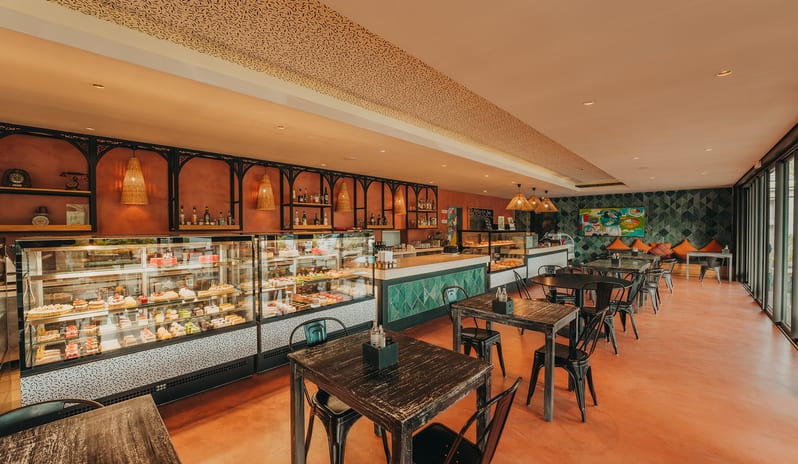 Indian-ocean-holidays-mauritius-radisson-blu-azuri-resort-spa-hotel-the-café