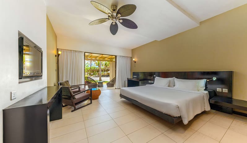 indian-ocean-holidays-mauritius-crystals-beach-resort-belle-mare-a-member-of-radisson-individuals-premium-garden-room