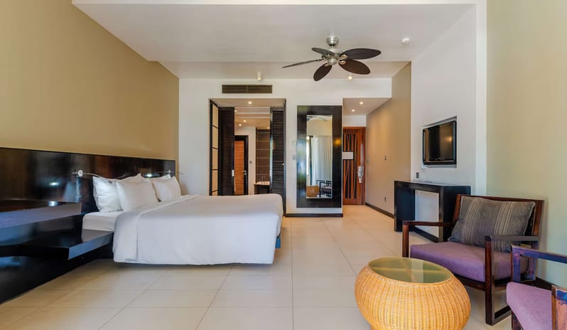 indian-ocean-holidays-mauritius-crystals-beach-resort-belle-mare-a-member-of-radisson-individuals-premium-garden-room