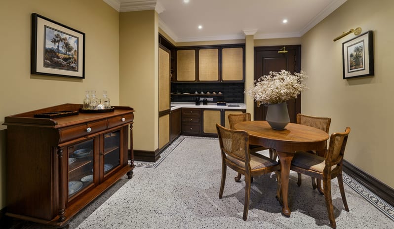 caribbean-holidays-jamaica-dreams-rose-hall-resort-spa-three-palms