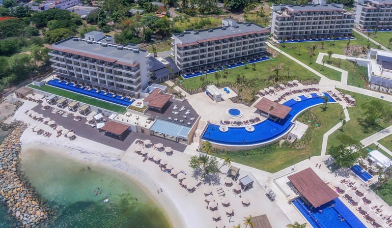 caribbean-holidays-st-lucia-hideaway-at-royalton-saint-lucia
