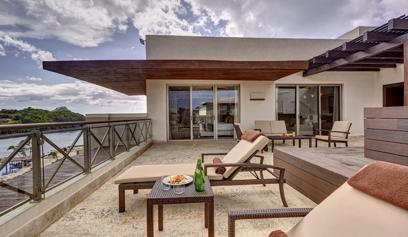 caribbean-holidays-st-lucia-hideaway-at-royalton-saint-lucia
