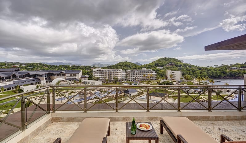 caribbean-holidays-st-lucia-hideaway-at-royalton-saint-lucia-luxury- penthouse-one-bedroom-suite-ocean-view-terrace-jacuzzi-dc