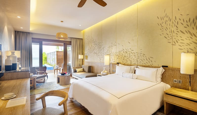 lily-beach-beach-suite-bedroom-2