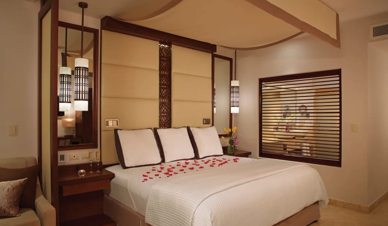 caribbean-holidays-cancun-riviera-maya-secrets-playa-mujeres-golf-spa-hotel-junior- suite-partial-ocean-view