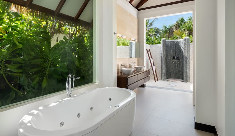 indian-ocean-holidays-maldives-heritance-aarah-maldives-two-bedroom-family-beach-villa