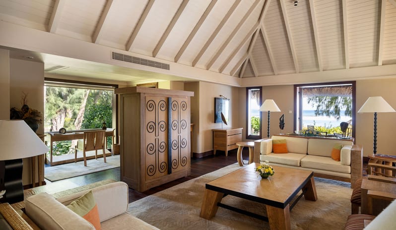 ndian-ocean-holidays-mauritius-the-oberoi-beach-resort-mauritius-presidential-villa- -with-private-pool