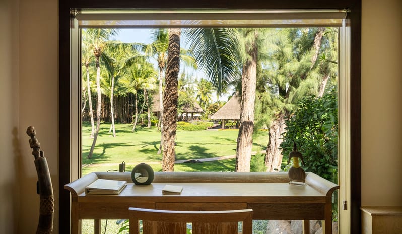 ndian-ocean-holidays-mauritius-the-oberoi-beach-resort-mauritius-presidential-villa- -with-private-pool