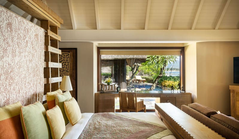 ndian-ocean-holidays-mauritius-the-oberoi-beach-resort-mauritius-presidential-villa- -with-private-pool