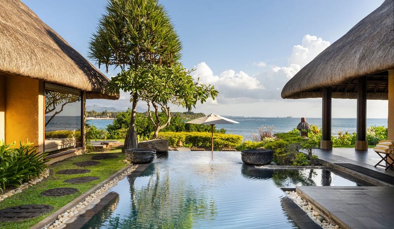 indian-ocean-holidays-mauritius-the-oberoi-beach-resort-mauritius-royal-villa-with- private-pool