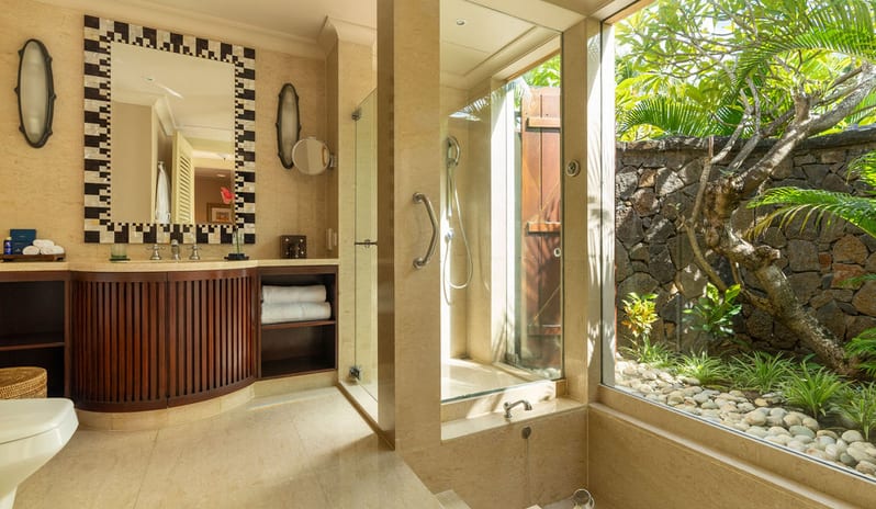 indian-ocean-holidays-mauritius-the-oberoi-beach-resort-mauritius-luxury-villa-with- private-pool