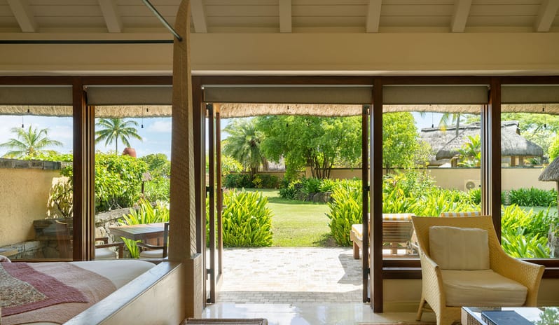 indian-ocean-holidays-mauritius-the-oberoi-beach-resort-mauritius-luxury-pavilion