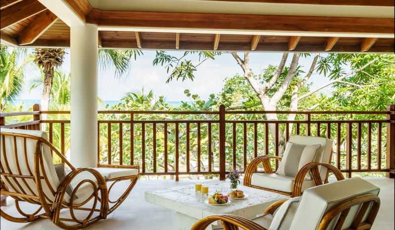 Premier Beachfront Suite view