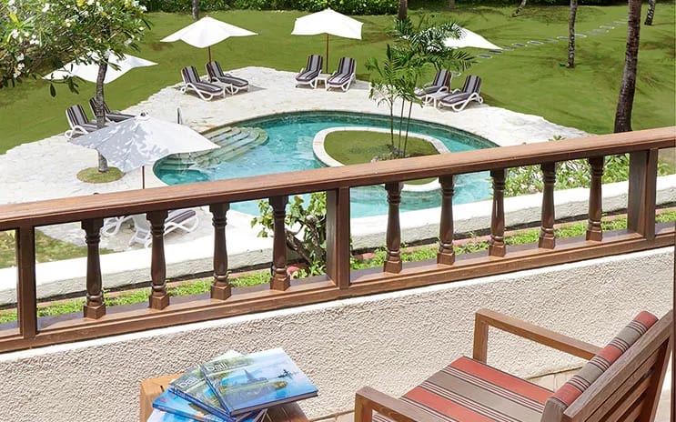 asia-holidays-indonesia-bali-nusa-dua-beach-hotel-spa-handwritten-collection-superior-room