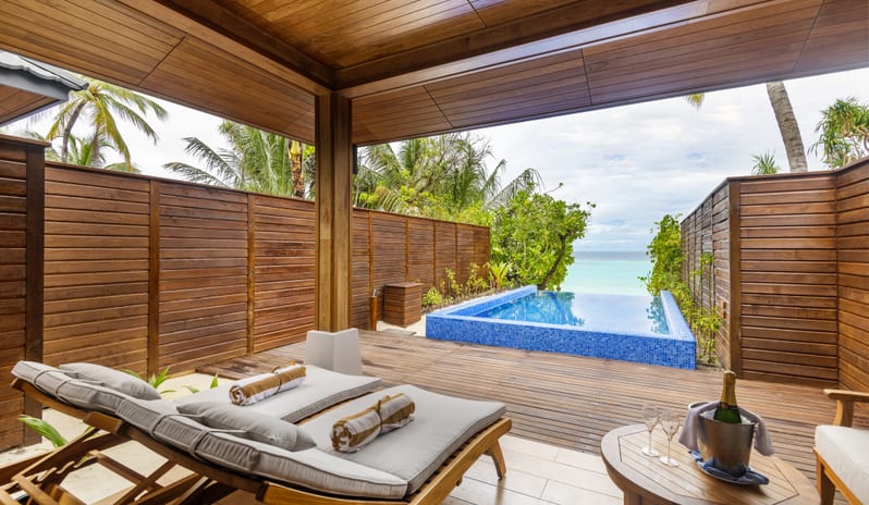 Lily Beach Resort & Spa - Rooms - Beach Suite with Pool pool deck