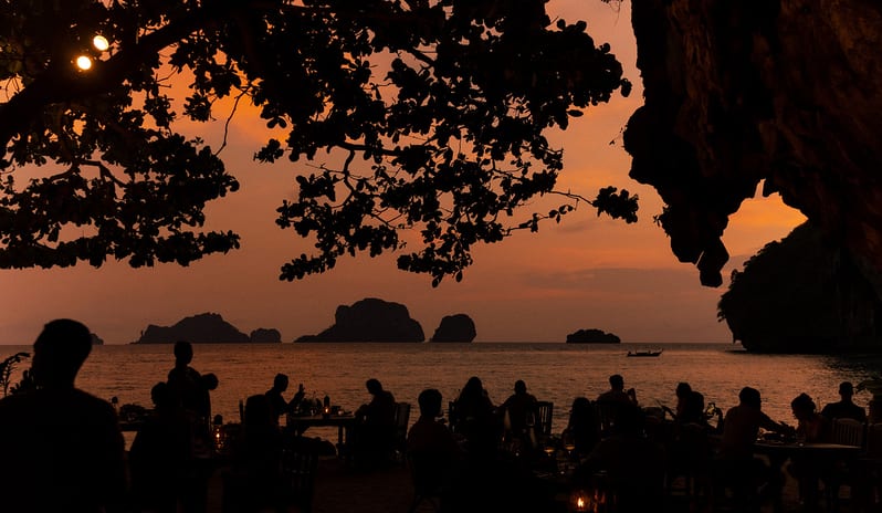 thailand-holidays-krabi-rayavadee-hotel-the-grotto