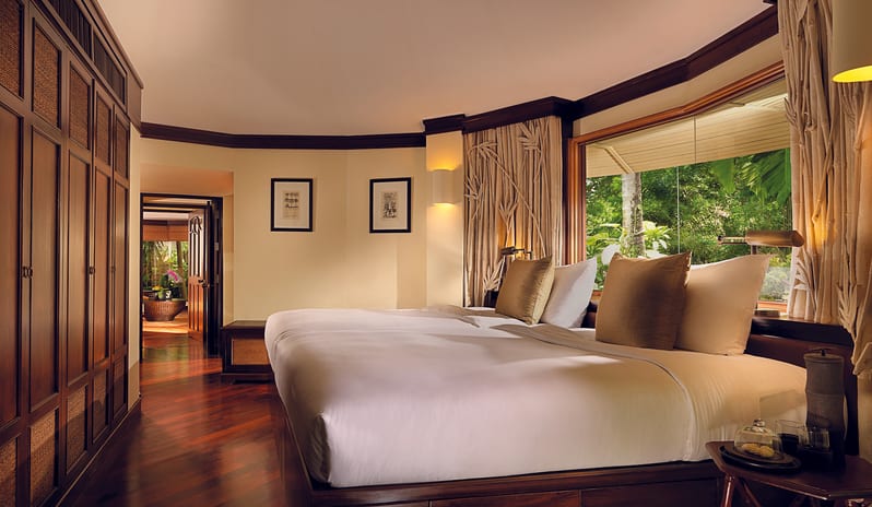 thailand-holidays-krabi-rayavadee-hotel-family-pavilion-with-pool