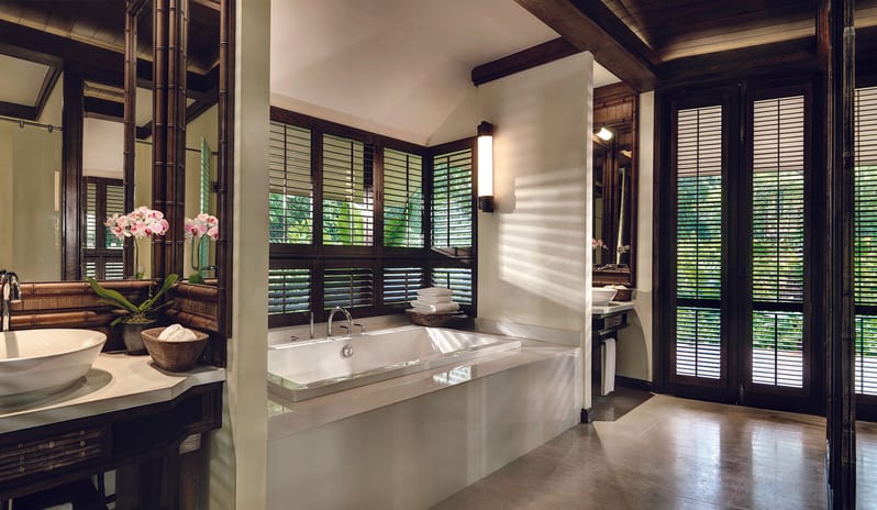 thailand-holidays-krabi-rayavadee-hotel-family-pavilion-with-pool