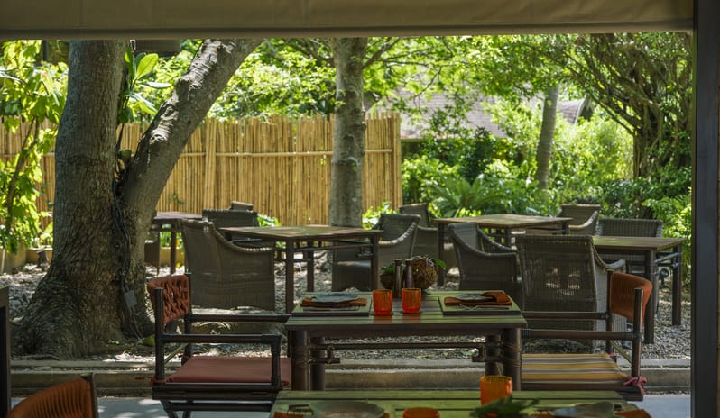 thailand-holidays-krabi-rayavadee-hotel-raitalay-terrace