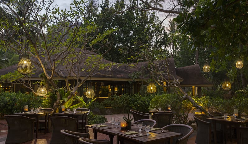 thailand-holidays-krabi-rayavadee-hotel-raya-dining-room&lounge