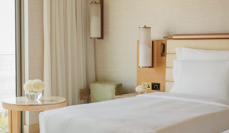 middle-east-holidays-oman-jumeirah-muscat-bay-ocean-balcony-deluxe-room