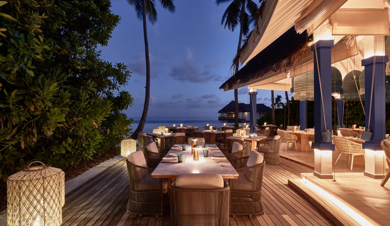 indian-ocean-holidays-maldives-seaside-finolhu-baa-atoll-maldives-arabian-grill